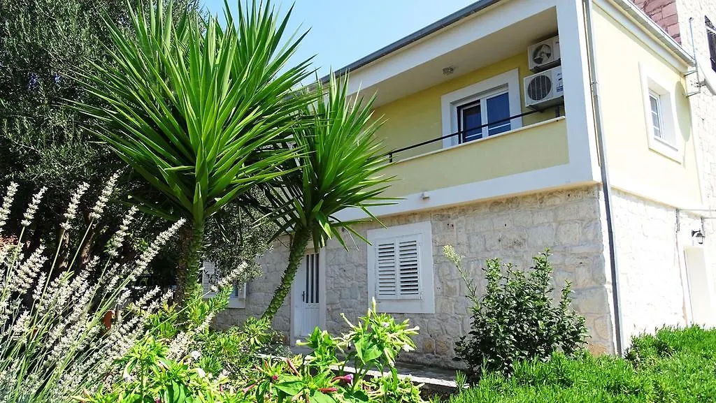 Seaside Villa Mia Trogir Chorvatsko