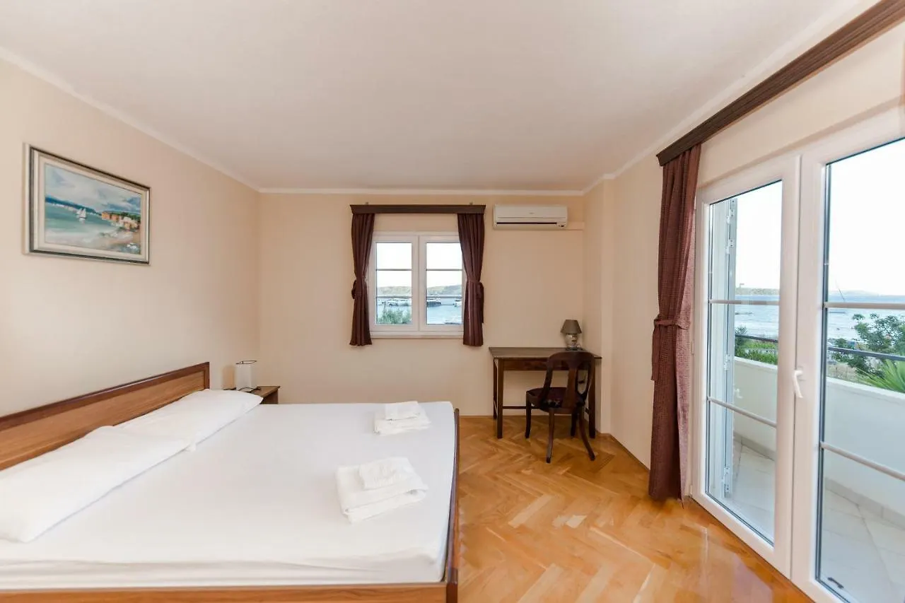 Seaside Villa Mia Trogir Chorvatsko