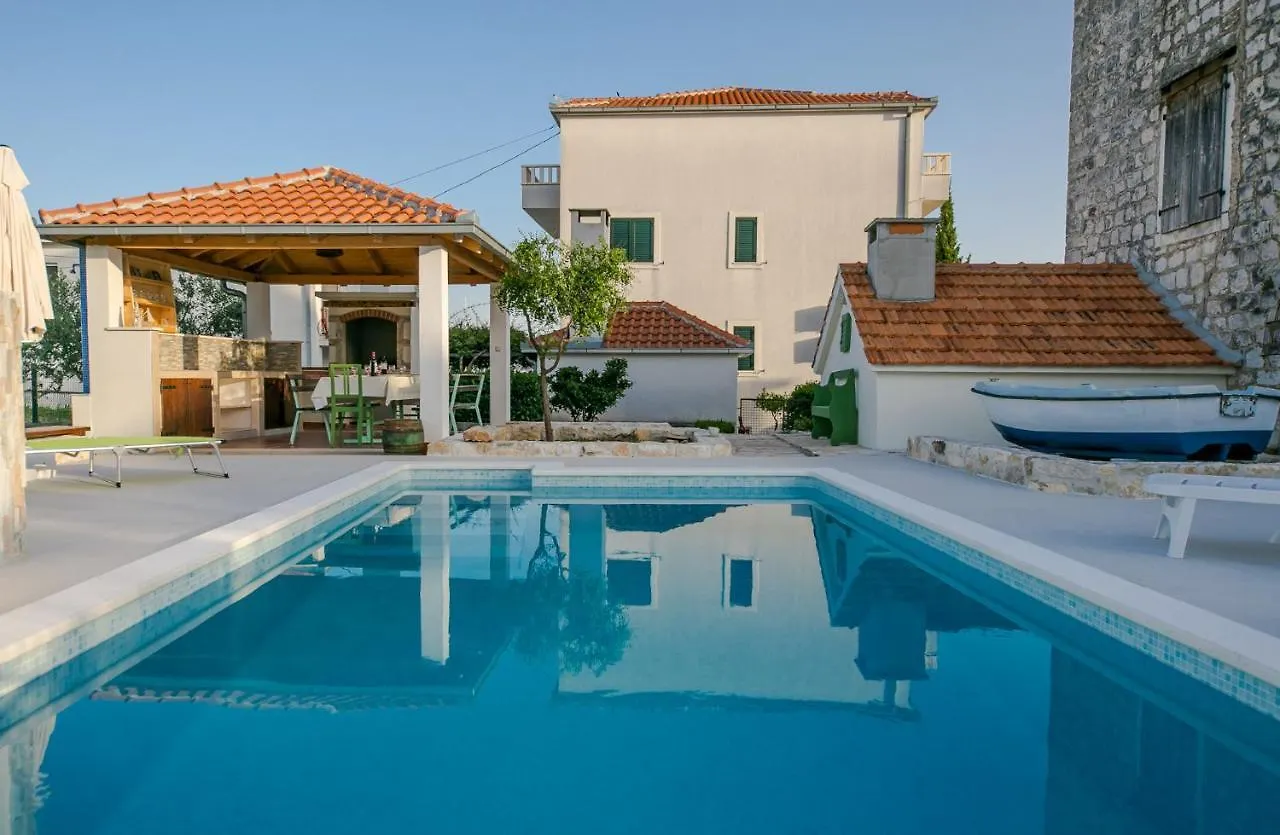 Seaside Villa Mia Trogir